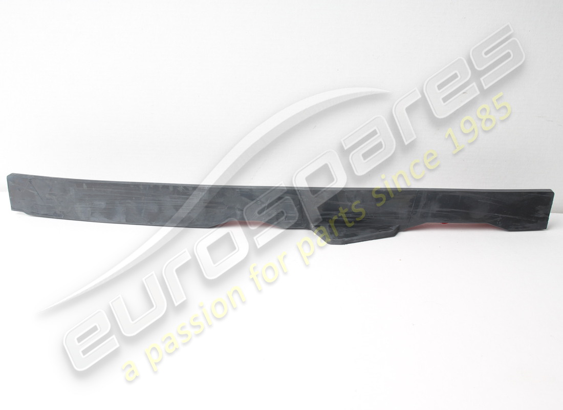 NOUVEAU FERRARI BARRAGE INTÉRIEUR AVANT DROIT. NUMÉRO DE PIÈCE 86481400 (2) nouveau ferrari barrage intérieur avant droit. numéro de pièce 86481400 (2)