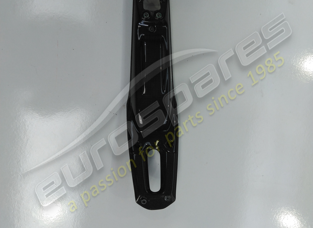 pont ferrari complet f1 utilisé. numéro de pièce 87239100 (2)