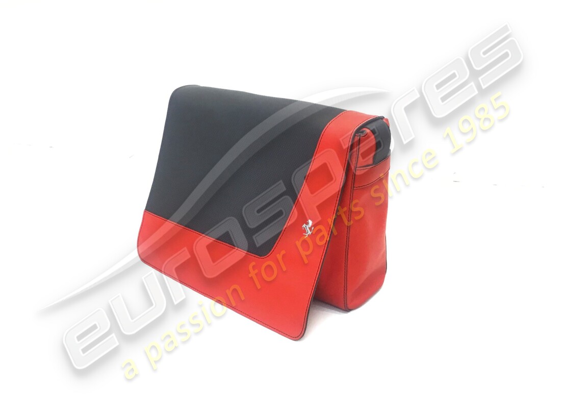 nouveau sac bandoulière ferrari. numéro de pièce 70004802 (2)