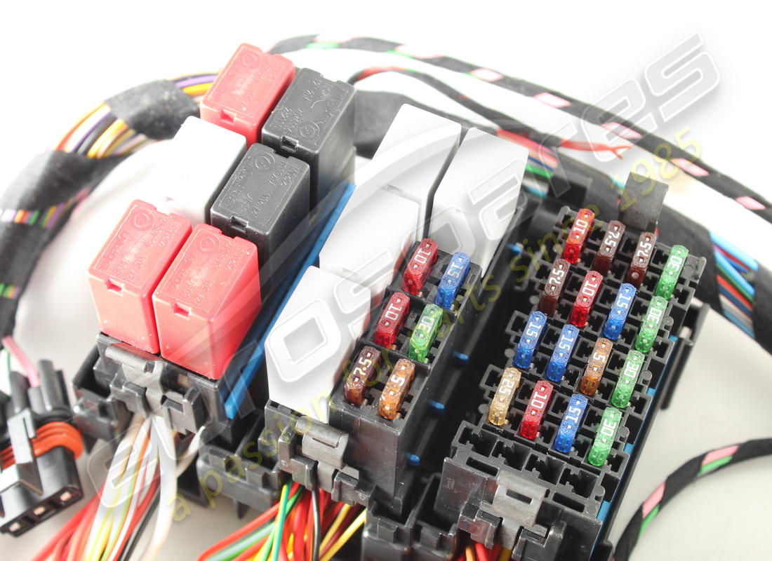 NOUVEAUX CÂBLES DE TUNNEL ARRIÈRE GAUCHE FERRARI. RÉFÉRENCE 177914 (3) nouveaux câbles de tunnel arrière gauche ferrari. référence 177914 (3)