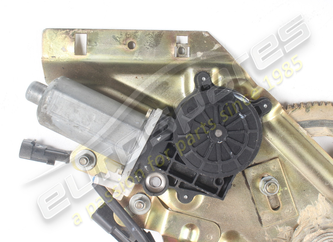 UTILISÉ FERRARI DISPOSITIVO ALZACRISTALLO SX. NUMÉRO DE PIÈCE 67658900 (2) utilisé ferrari dispositivo alzacristallo sx. numéro de pièce 67658900 (2)