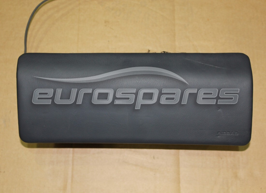 nouveau ferrari airbag côté passagers complètement couvert. numéro de pièce 657592.. (1)