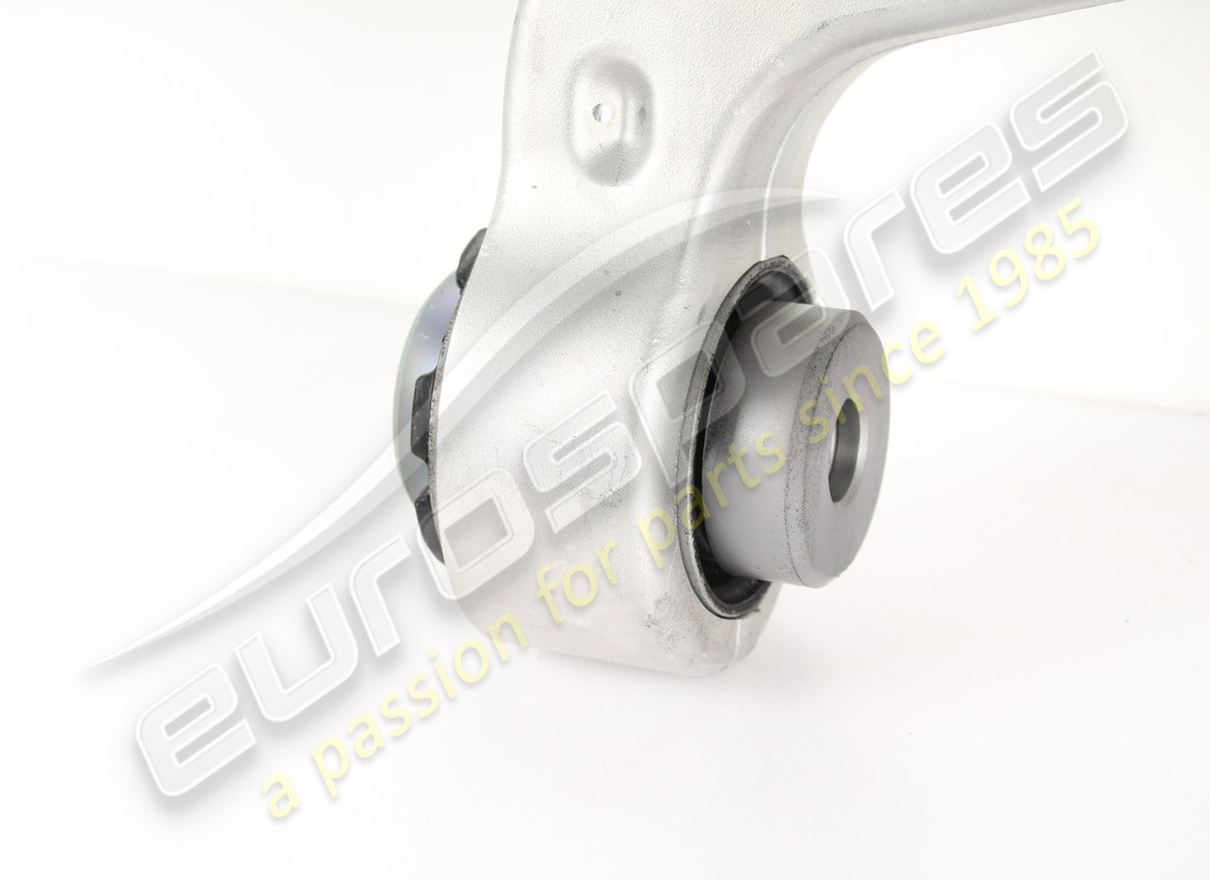 nouveau bras de suspension avant maserati gauche. numéro de pièce 670107802 (4)