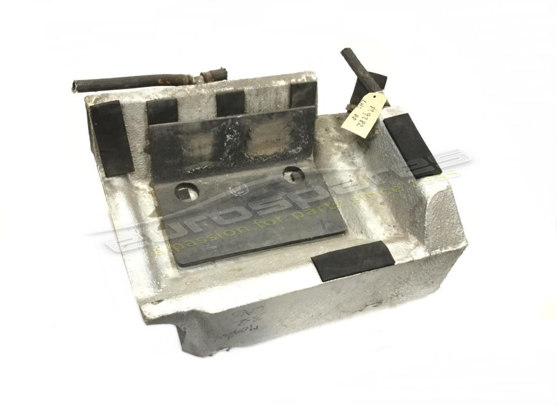 Ferrari RÉSERVOIR DE CARBURANT GAUCHE CABRIOLET UTILISÉ. NUMÉRO DE PIÈCE 129282 (1)