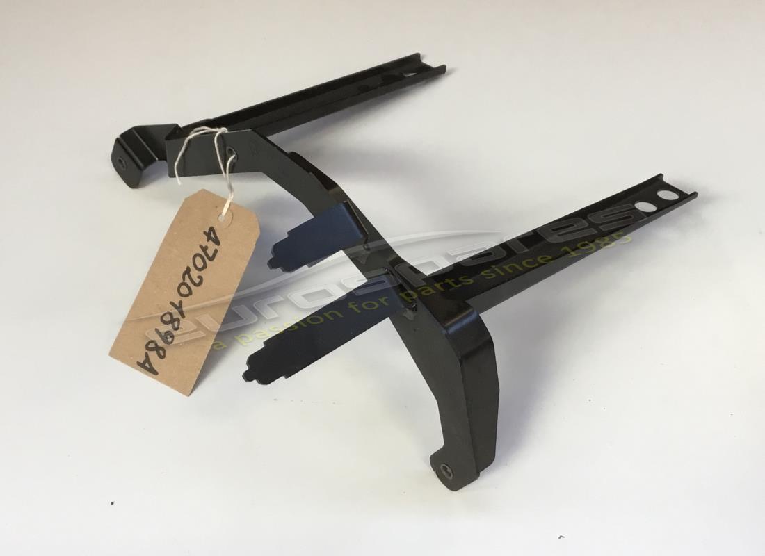 NOUVEAU SUPPORT LAMBORGHINI AKF. NUMÉRO DE PIÈCE 470201898A (1) nouveau support lamborghini akf. numéro de pièce 470201898a (1)