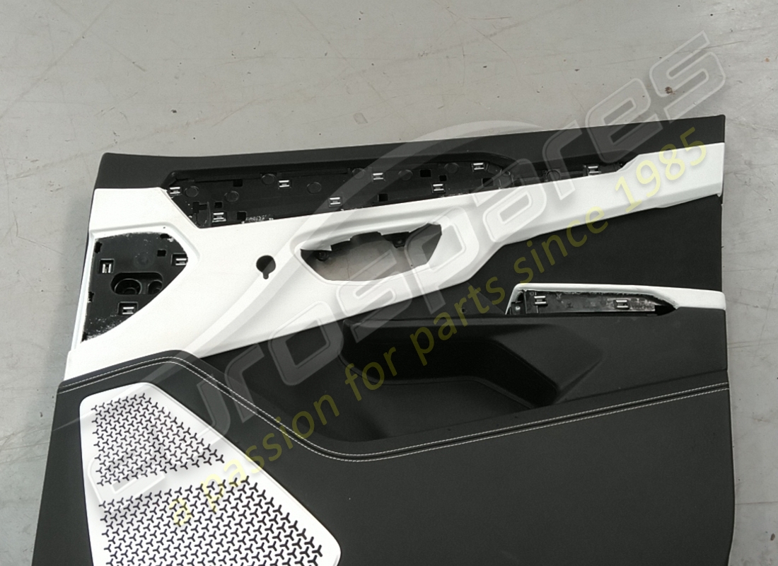 utilisé eurospares panneau de porte complet avec référence de grille de haut-parleur eap1227325
