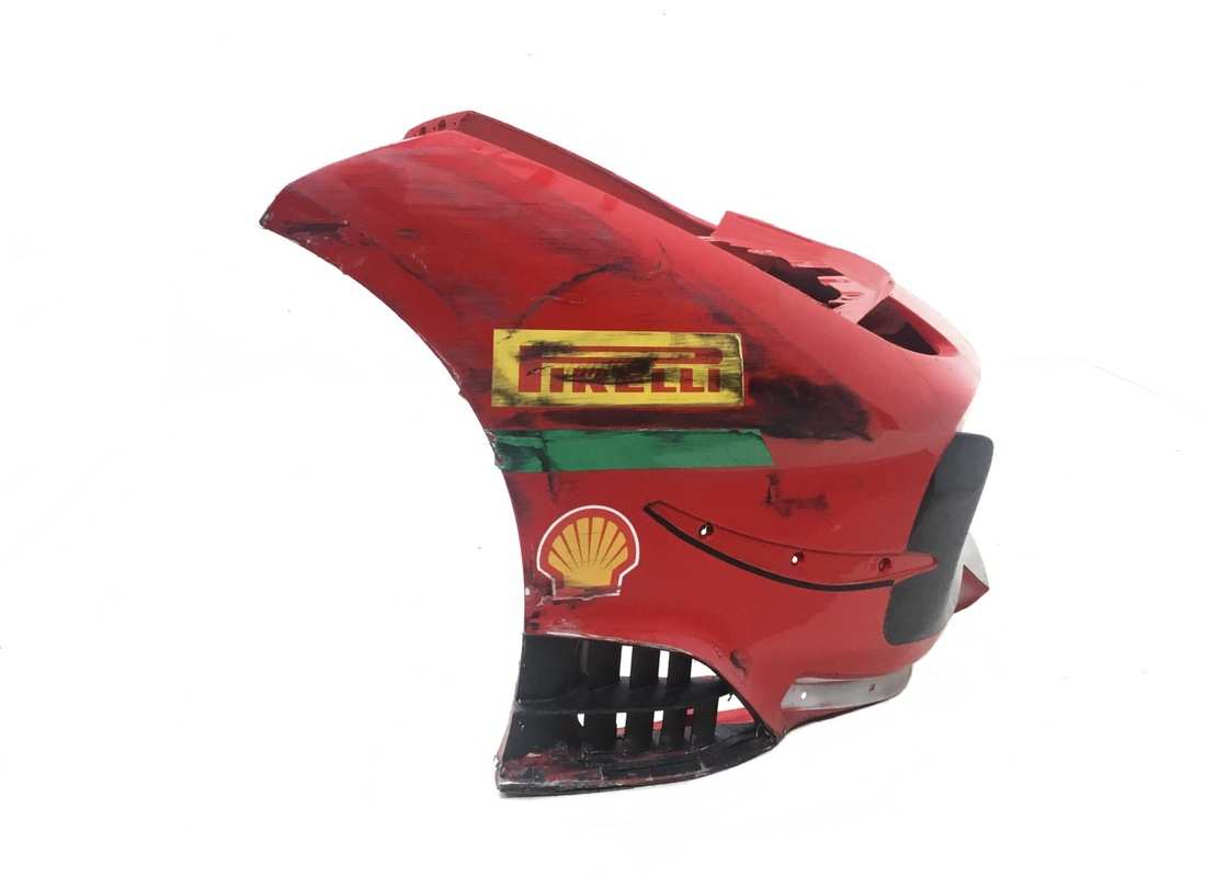 pare-choc avant ferrari endommagé. numéro de pièce 89399000 (2)