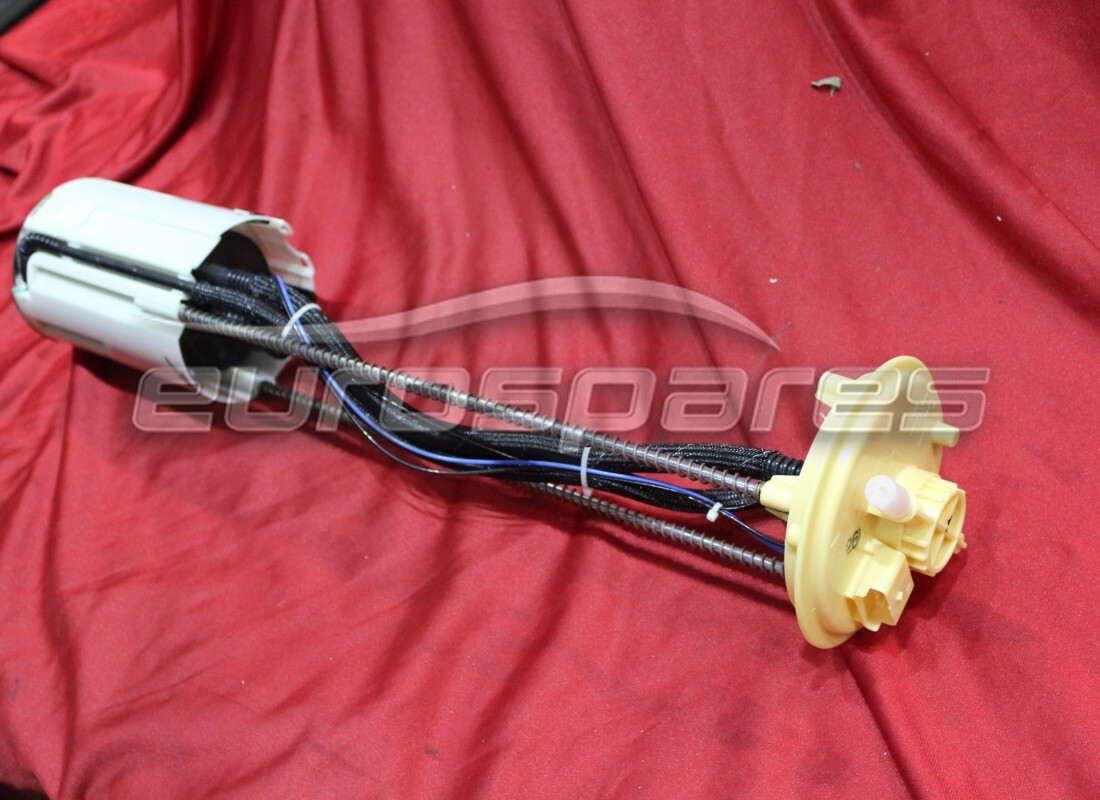 NOUVELLE POMPE À CARBURANT COMPLÈTE Ferrari RH. NUMÉRO DE PIÈCE 239811 (1)