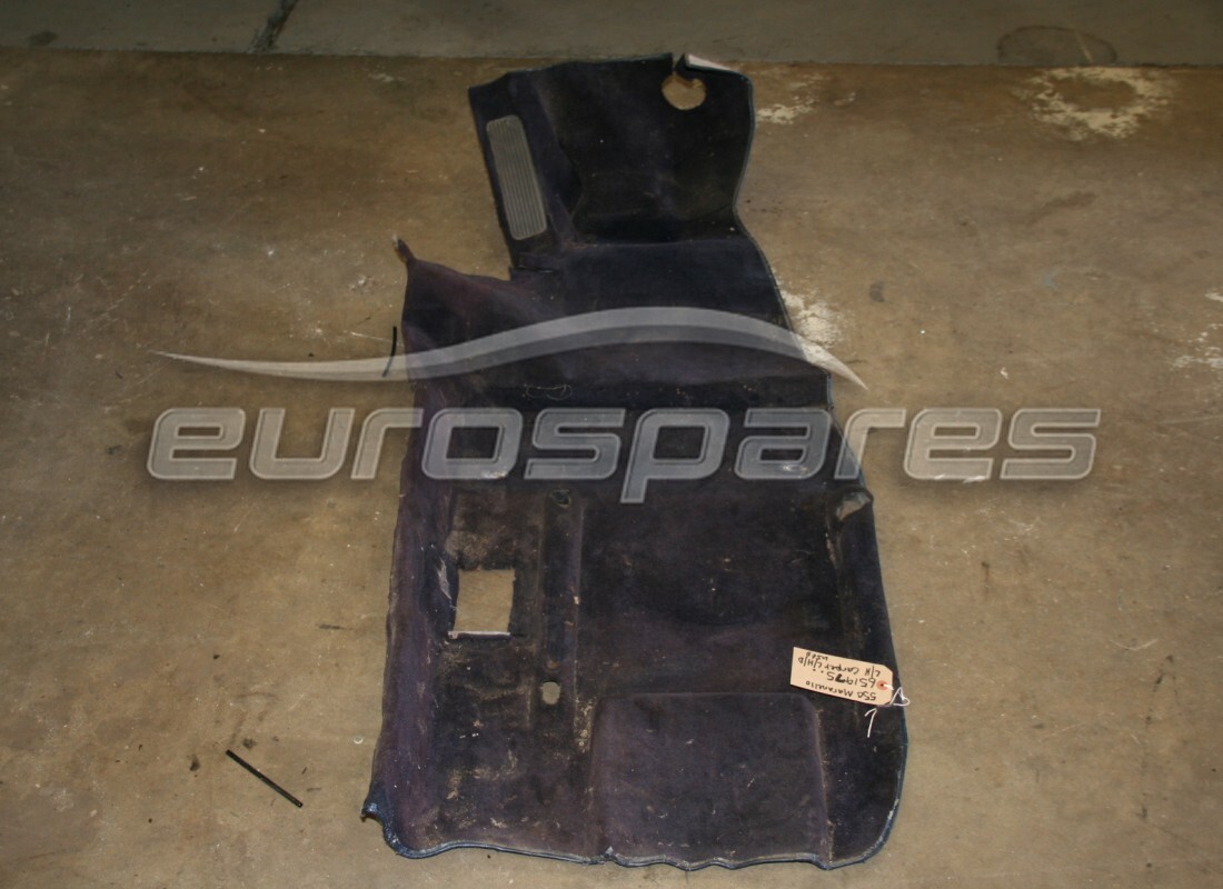 COUVERCLE GAUCHE Ferrari UTILISÉ POUR CHAUSSÉE/TRAVERSE. NUMÉRO DE PIÈCE 651975.. (1)