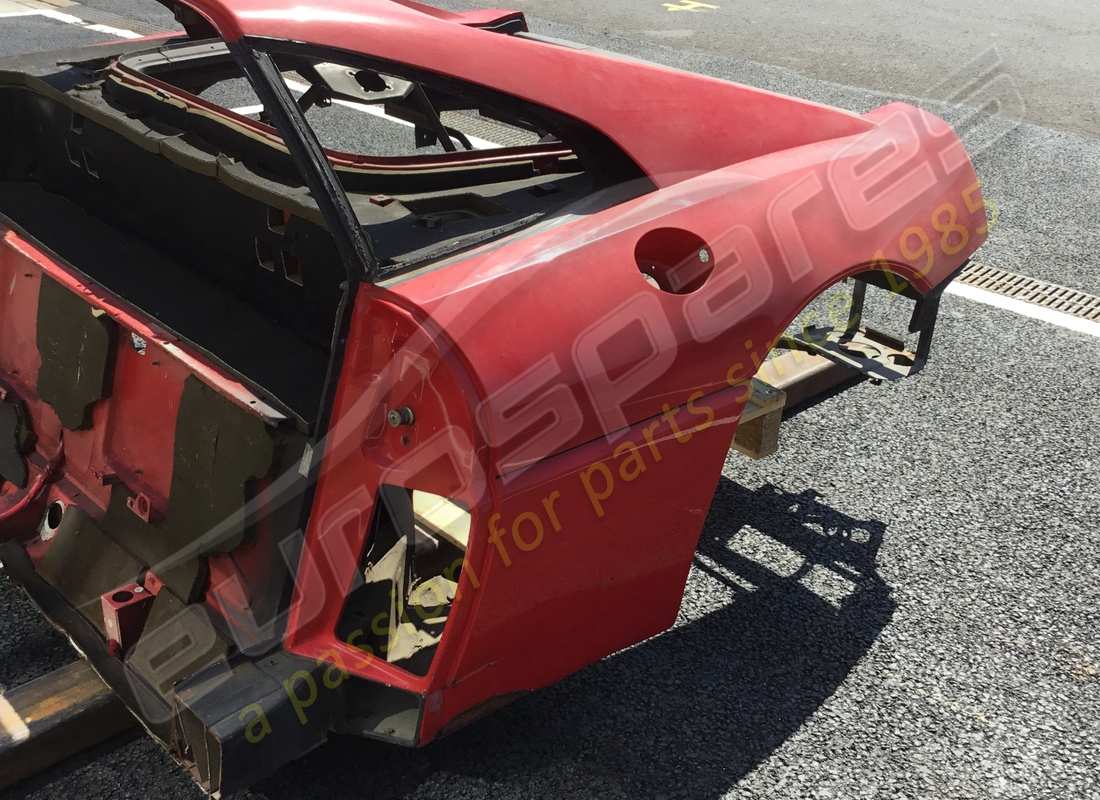 utilisé ferrari ferrari 348 assemblage arrière ts. numéro de pièce 62077900 (4)