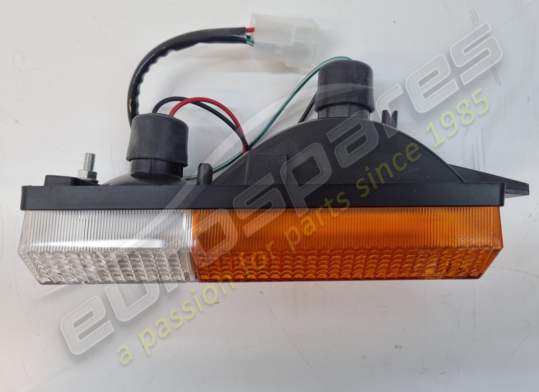 nouveau clignotant avant gauche ferrari et unité de feu latéral avec lentille orange/clair. numéro de pièce 60121100 (2)