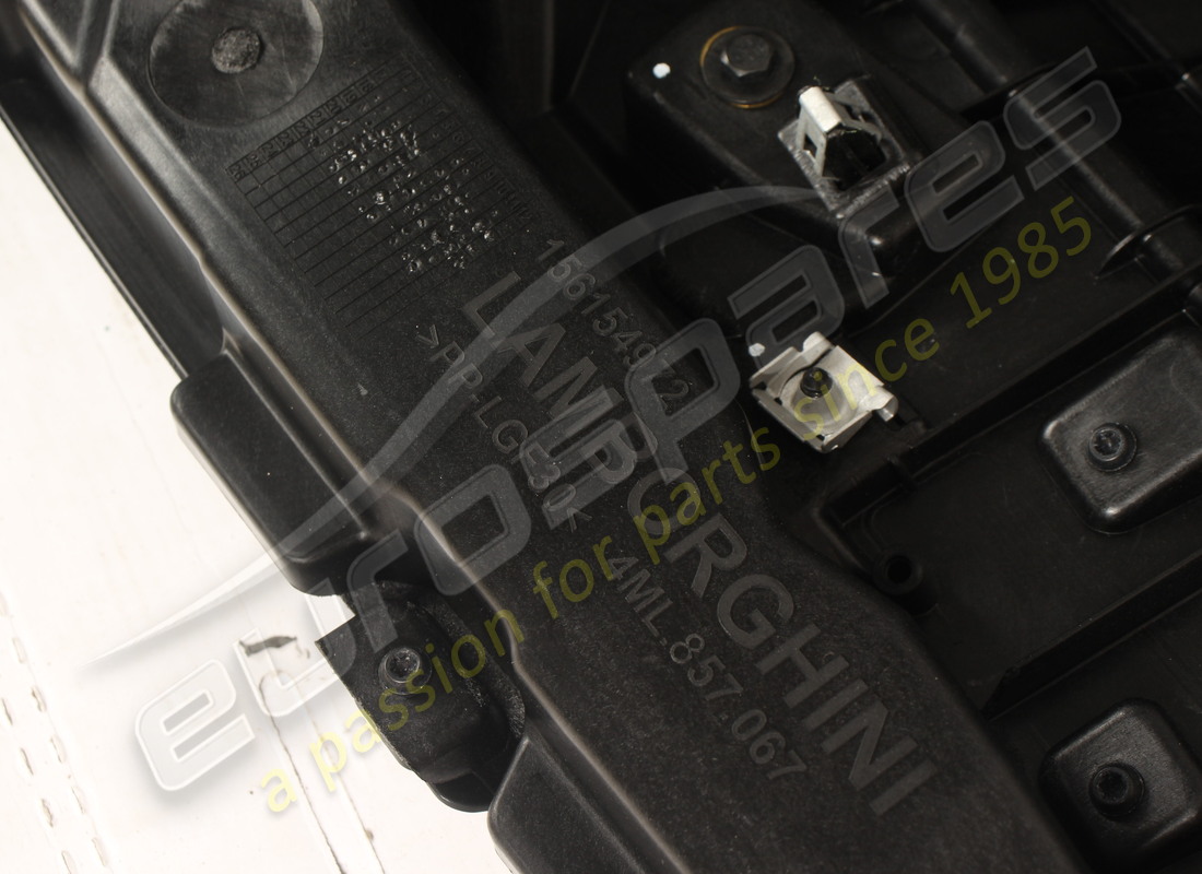 nouveau tableau de bord lamborghini conduite à droite. numéro de pièce 4ml857001ksbe (10)