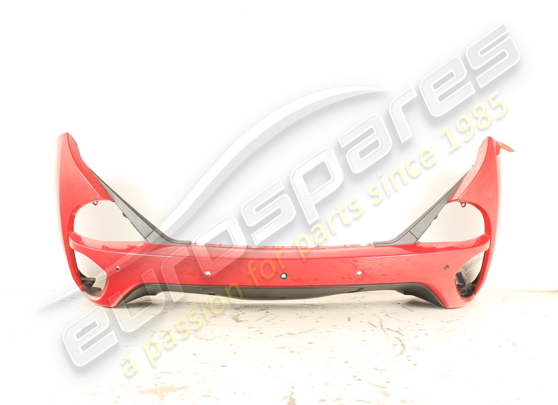 utilisé ferrari pare-choc arrière. numéro de pièce 84725710 (1)