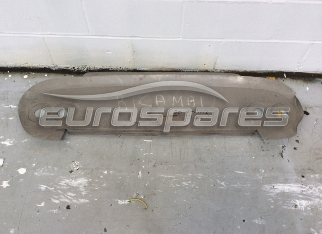 nouveau panneau de feux arrière ferrari. numéro de pièce 202003 (1)