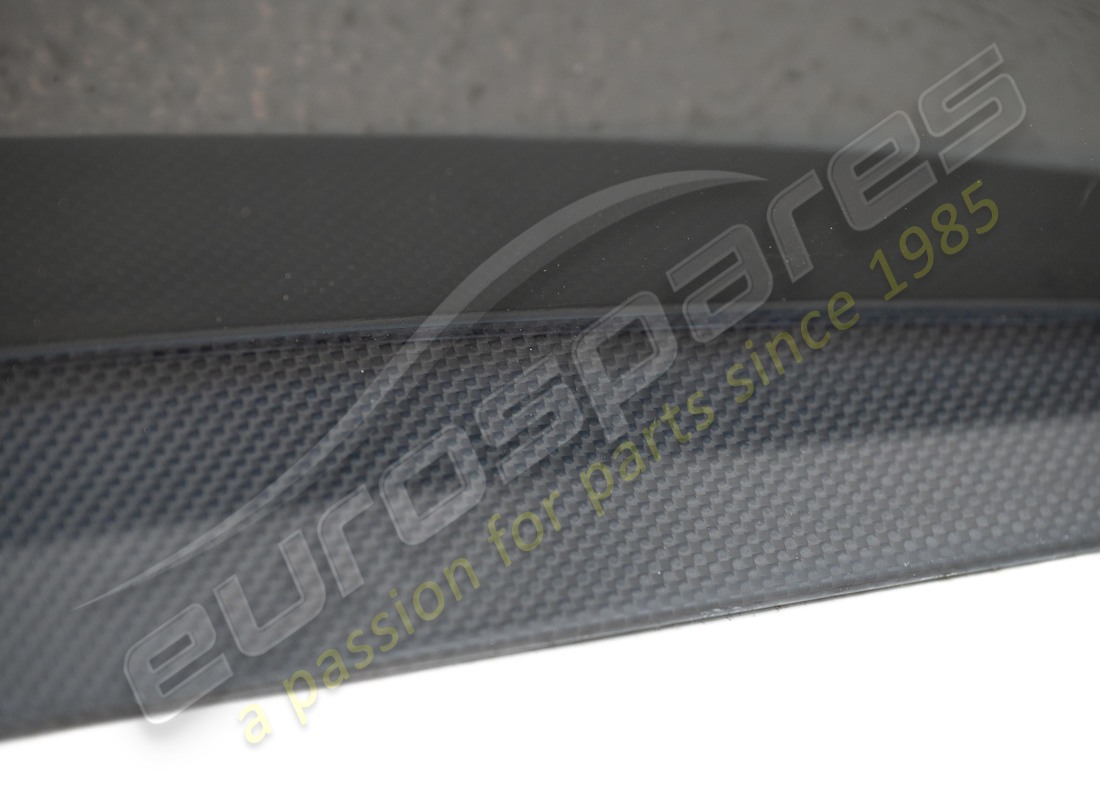 nouveau (autre) ferrari garniture sous-porte gauche. numéro de pièce 83261500 (5)