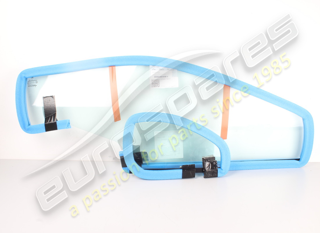 NEW LAMBORGHINI RH DOOR WINDOW ASSEMBLY . PART NUMBER 009421423 (1)
