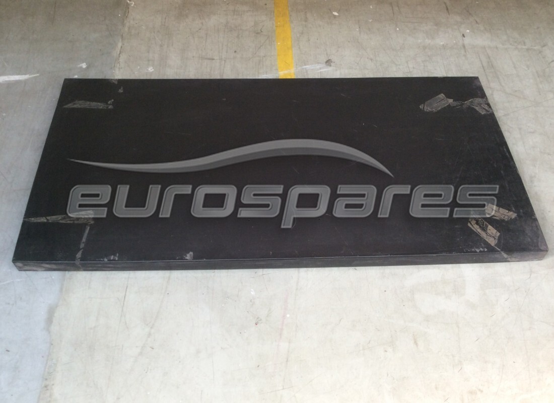 nouveau couvercle de coffre ferrari. numéro de pièce 2553400406 (1)