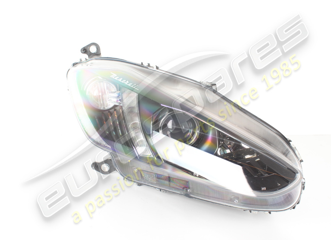 phare droit neuf maserati (cadre noir). numéro de pièce 350571 (3)