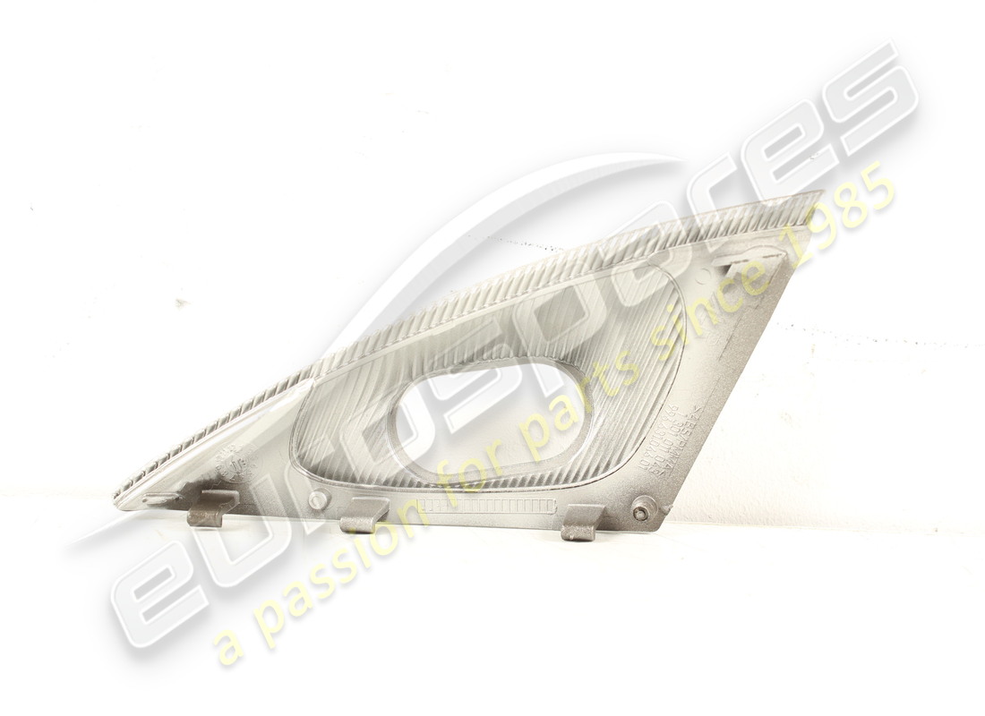 nouveau couvercle de garniture porsche - blanc - d - mj 1999>>. numéro de pièce 99663104601 (2)