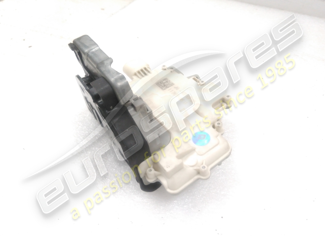 utilisé lamborghini serrure de porte. numéro de pièce 472837015b (4)