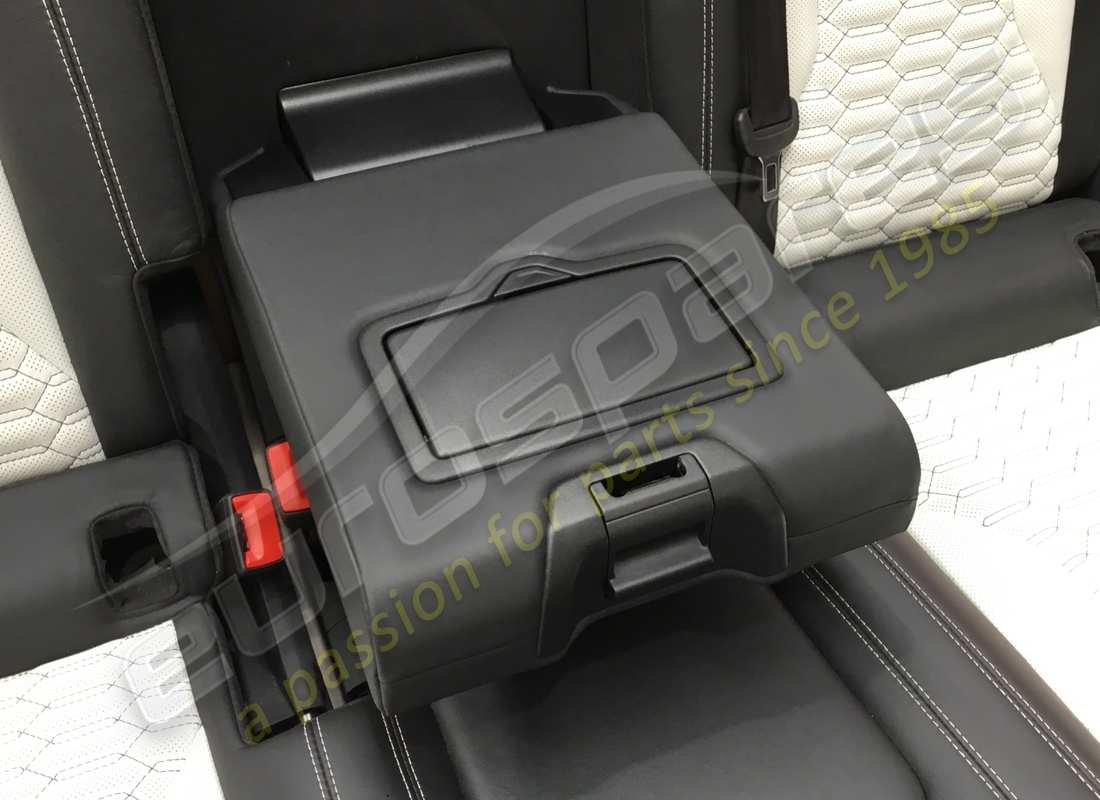 ensemble de sièges complet d'occasion eurospares urus. numéro de pièce eap1227394 (16)