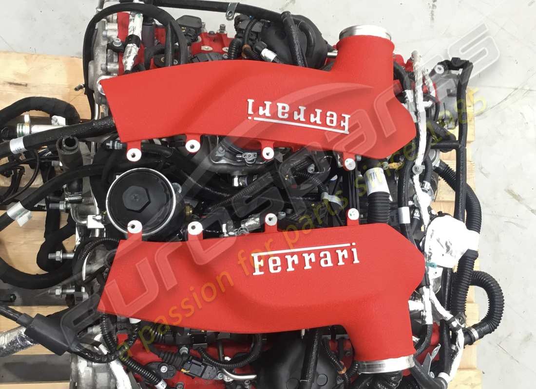 moteur tributo d'occasion ferrari. numéro de pièce 985000334 (4)