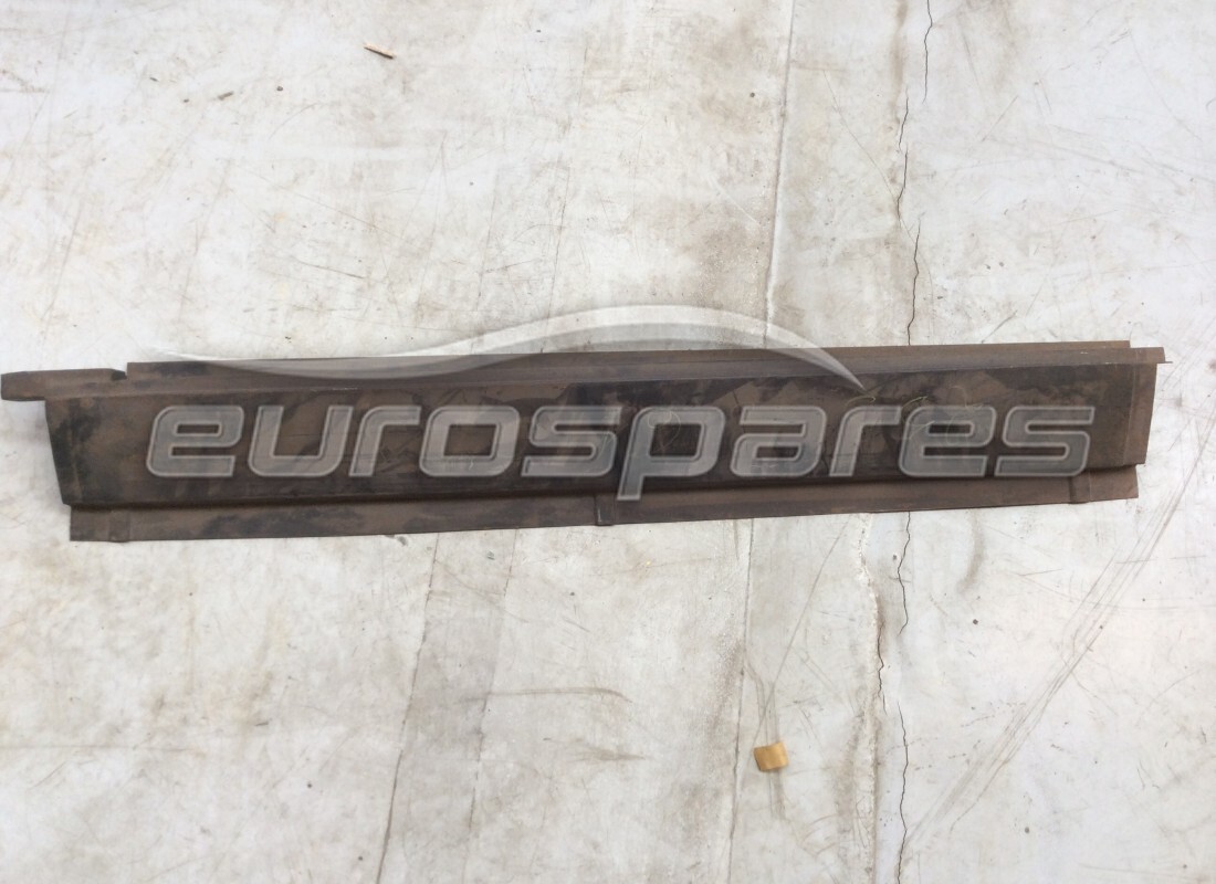 nouveau panneau de seuil de porte gauche ferrari. numéro de pièce 2531861107 (1)