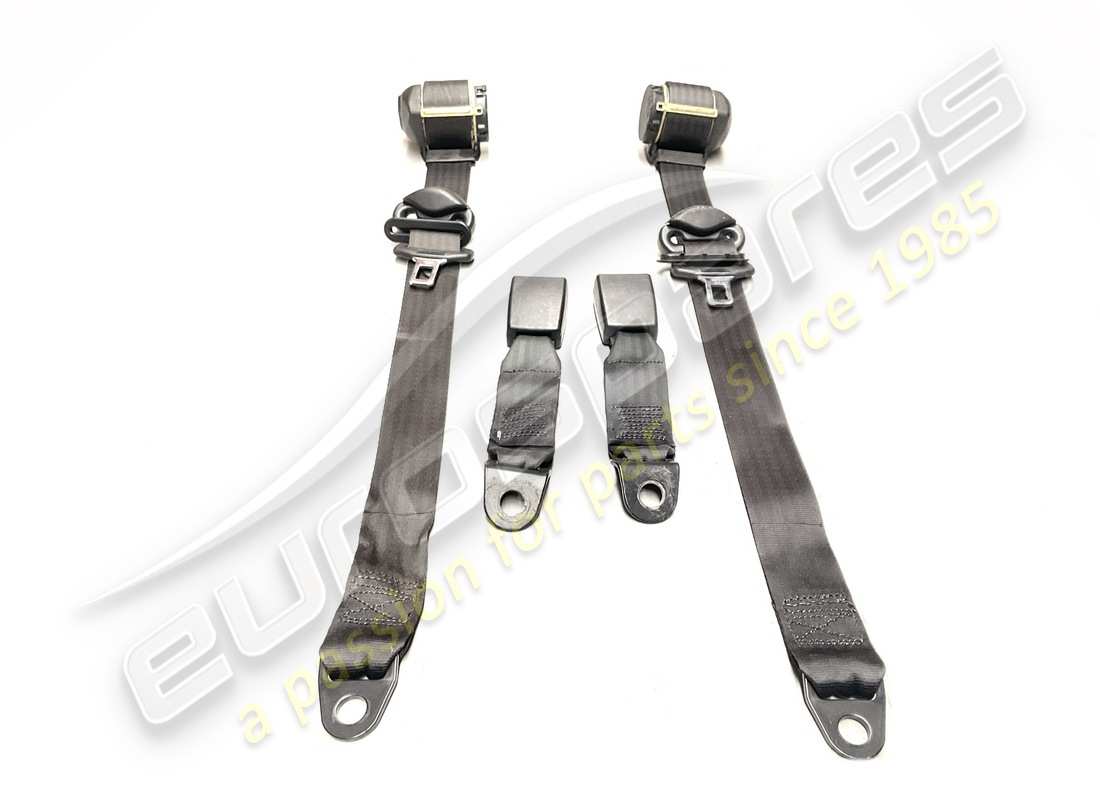 UTILISÉ Maserati KIT DE CEINTURES DE SÉCURITÉ ARRIÈRE M338A . NUMÉRO DE PIÈCE 388150018 (1)