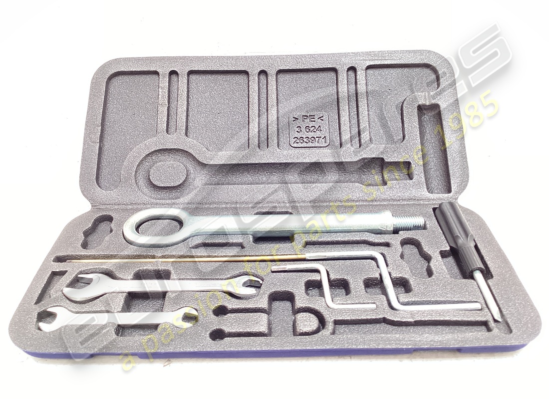 ÉTUI À OUTILS Maserati UTILISÉ M139BL . NUMÉRO DE PIÈCE 263971 (1)