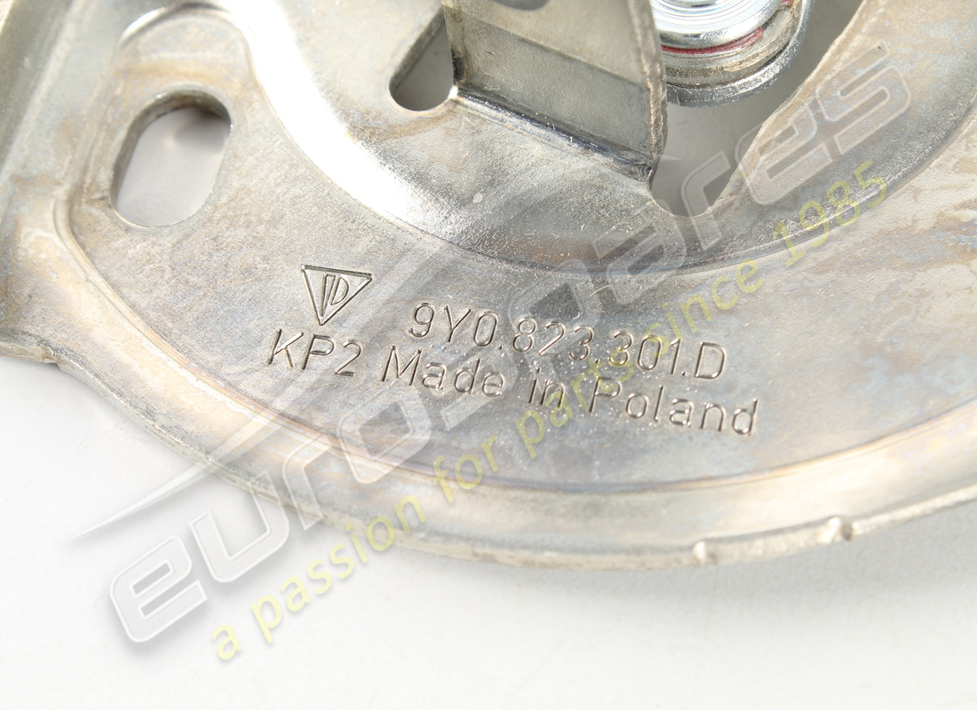 nouvelle charnière porsche. numéro de pièce 9y0823301d (3)