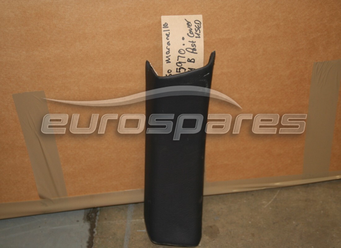 COUVERCLE DE POST CENTRAL DROIT Ferrari UTILISÉ. NUMÉRO DE PIÈCE 645970.. (1)