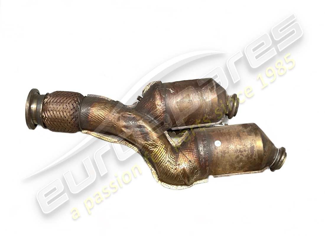 CONVERTISSEUR PRÉ-CATALYTIQUE Lamborghini UTILISÉ. NUMÉRO DE PIÈCE 07M131778B (1)
