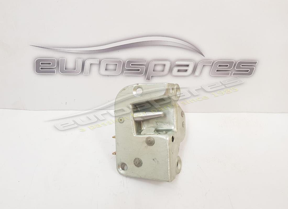 utilisé lamborghini serrure de porte droite. numéro de pièce 410837016 (1)