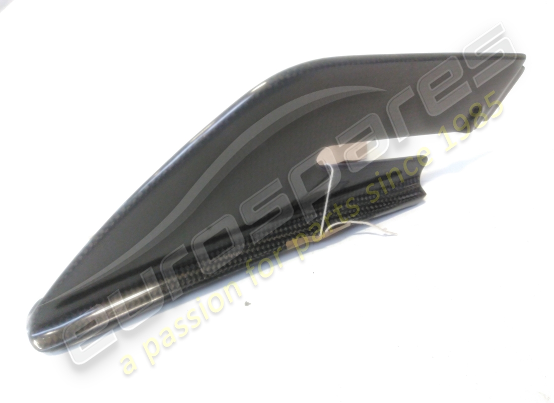 nouvel aileron de spoiler arrière ferrari. numéro de pièce 82230900 (1)