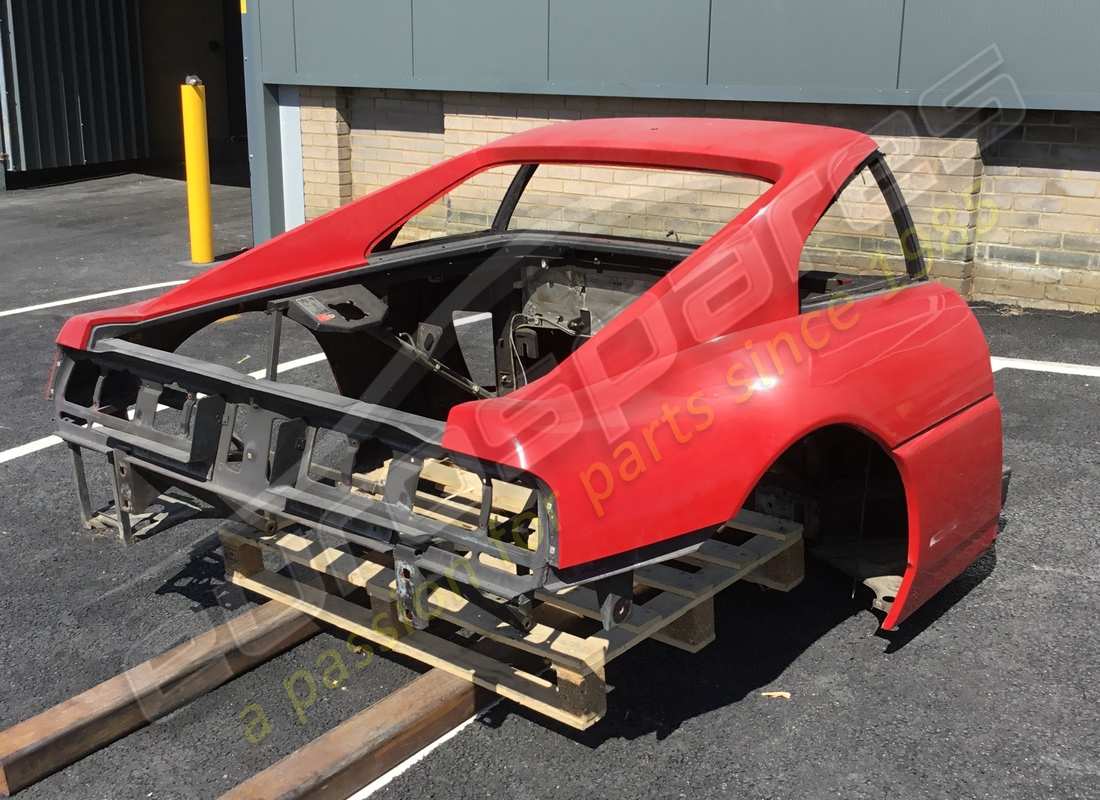 UTILISÉ Ferrari Ferrari 348 ENSEMBLE ARRIÈRE TS . NUMÉRO DE PIÈCE 62077900 (1)