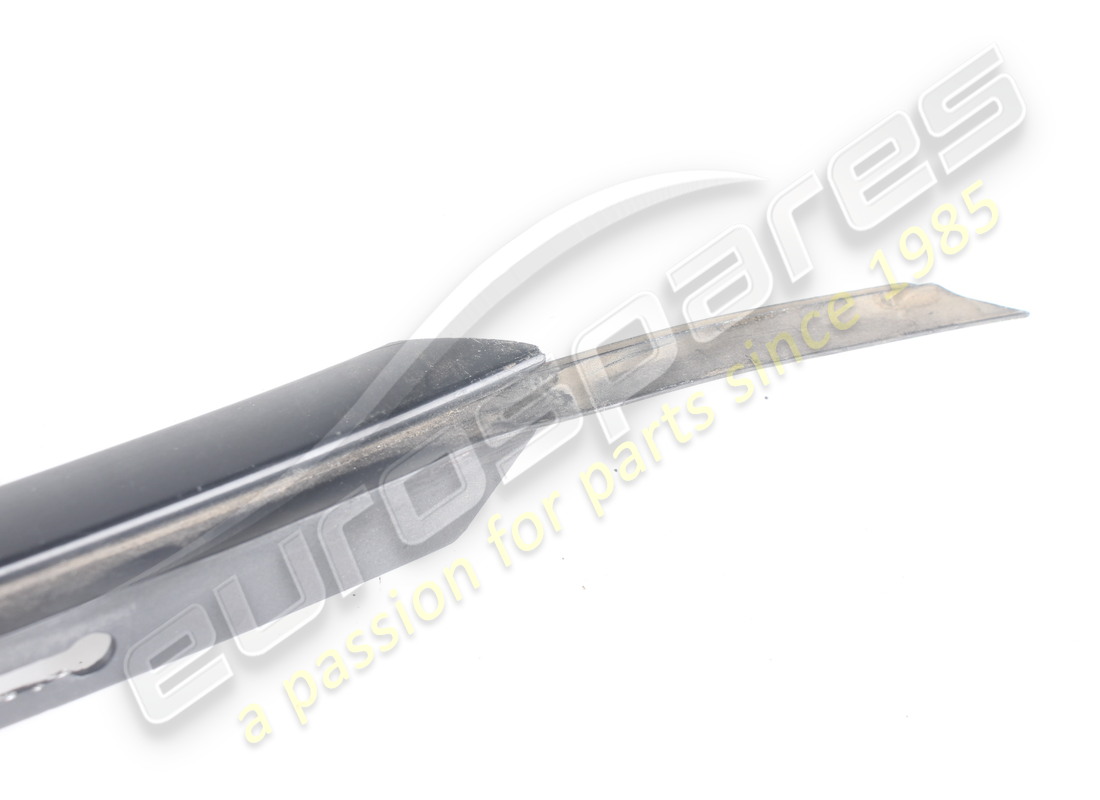 joint de cuvette gauche d'occasion ferrari. numéro de pièce 65525300 (3)