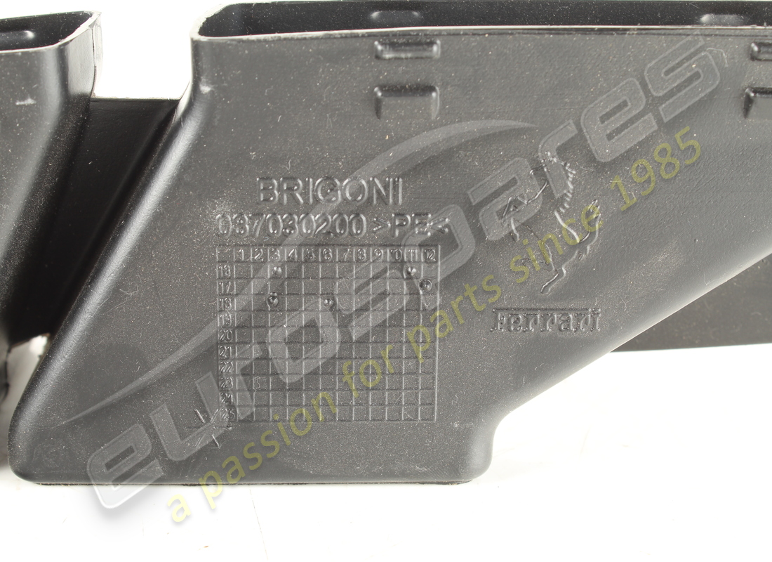 utilisez ferrari connecteur de dégivrage cvc. numéro de pièce 87030200 (3)