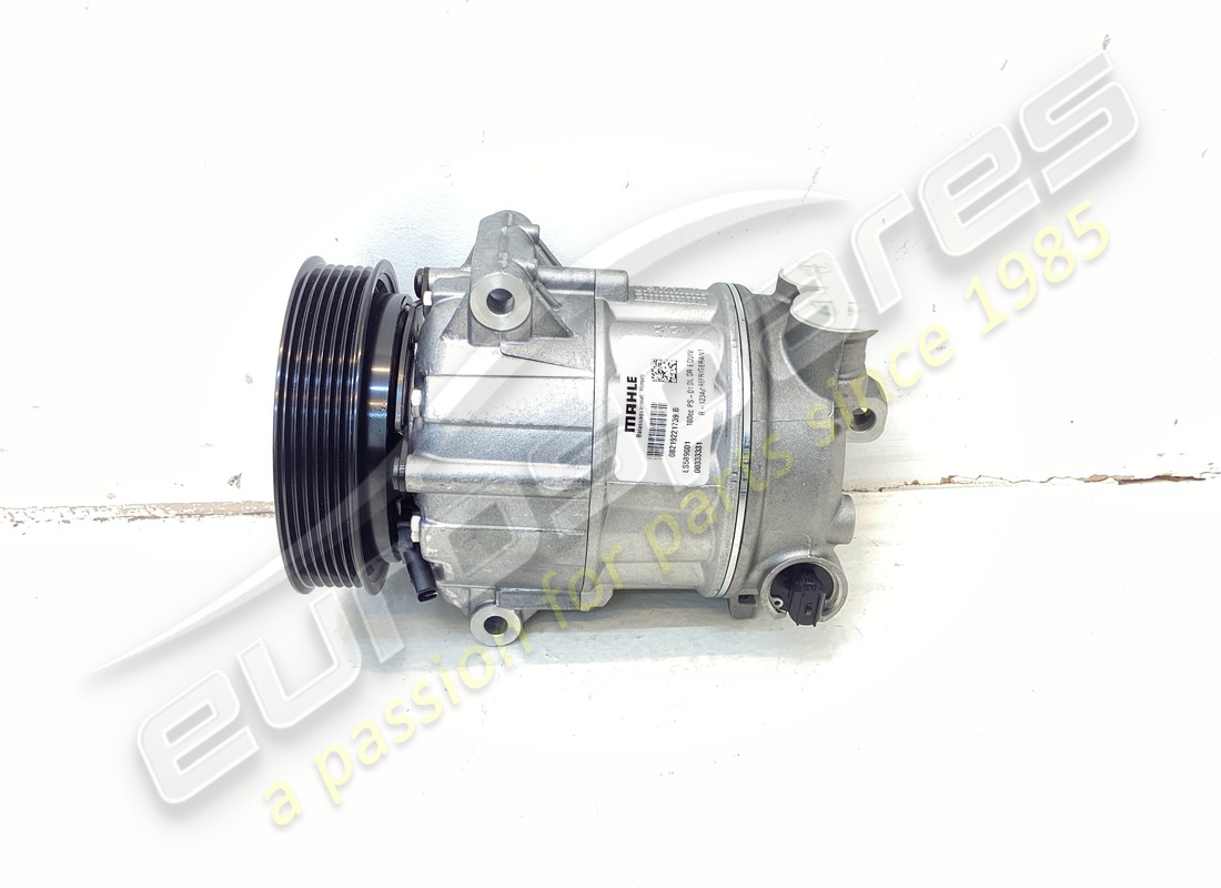 NOUVEAU COMPRESSEUR DE CLIMATISATION Ferrari . NUMÉRO DE PIÈCE 333331 (1)