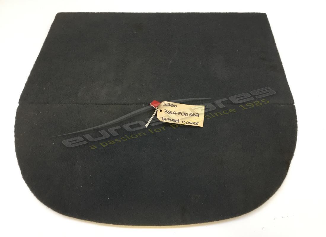 TAPIS DE RECOUVREMENT DE ROUES Maserati UTILISÉ. NUMÉRO DE PIÈCE 384700362 (1)