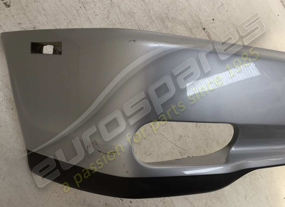 utilisé ferrari pare-choc arrière. numéro de pièce 65185510 (4)
