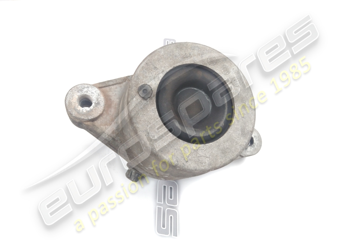 caoutchouc maserati utilisé - support moteur droit. numéro de pièce 670004871 (3)