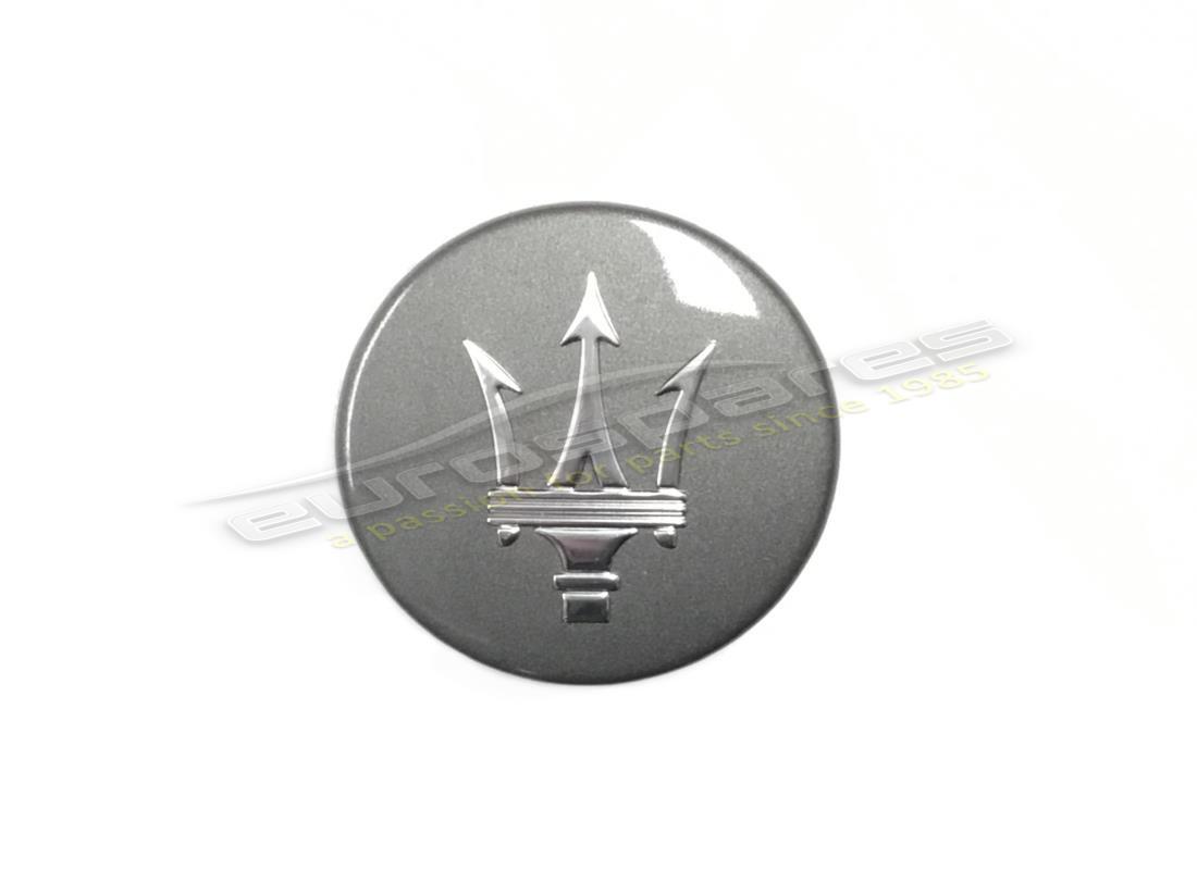 nouveau insigne de roue maserati, gris mercure. numéro de pièce 82330903 (1)