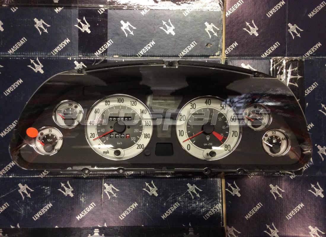 nouveau tableau de bord complet maserati, milles. numéro de pièce 194416 (1)