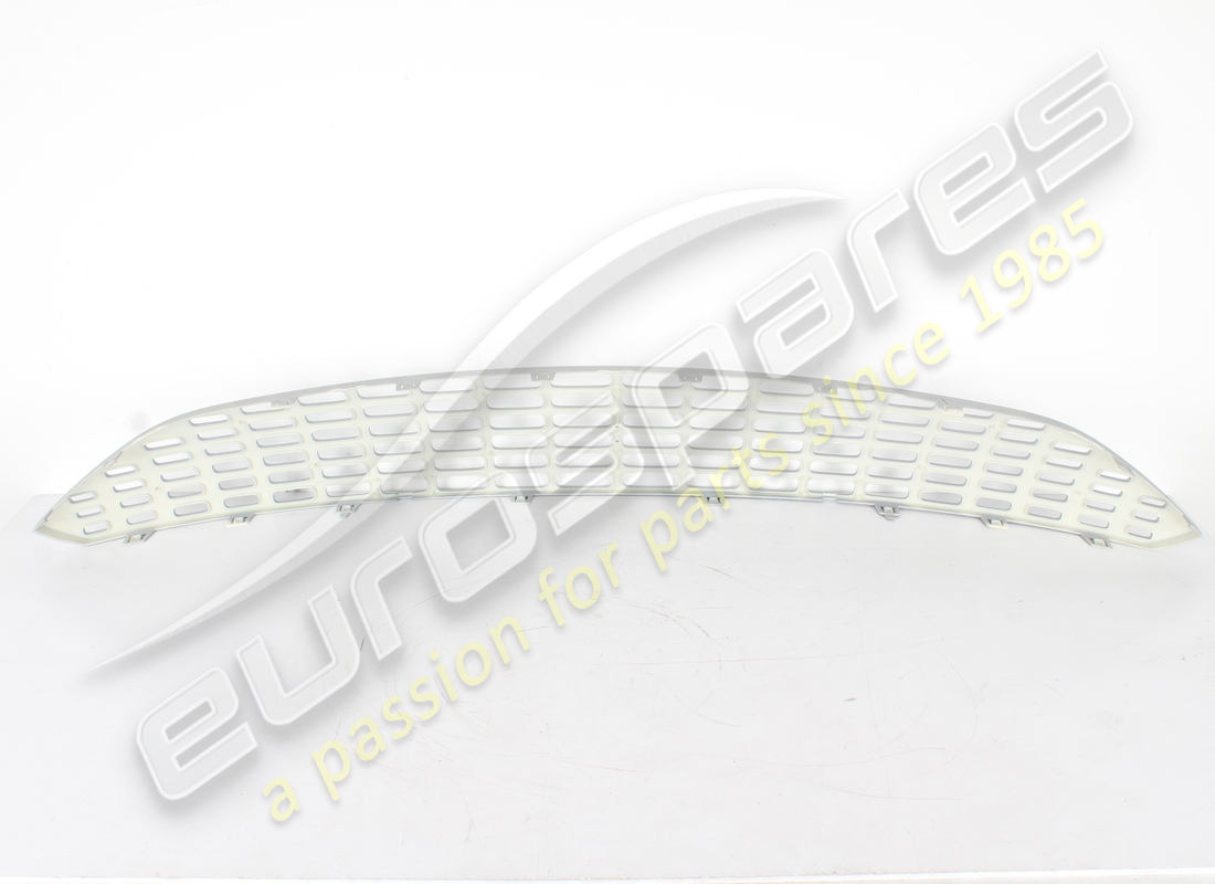 nouvelle grille avant ferrari. numéro de pièce 985898557 (2)