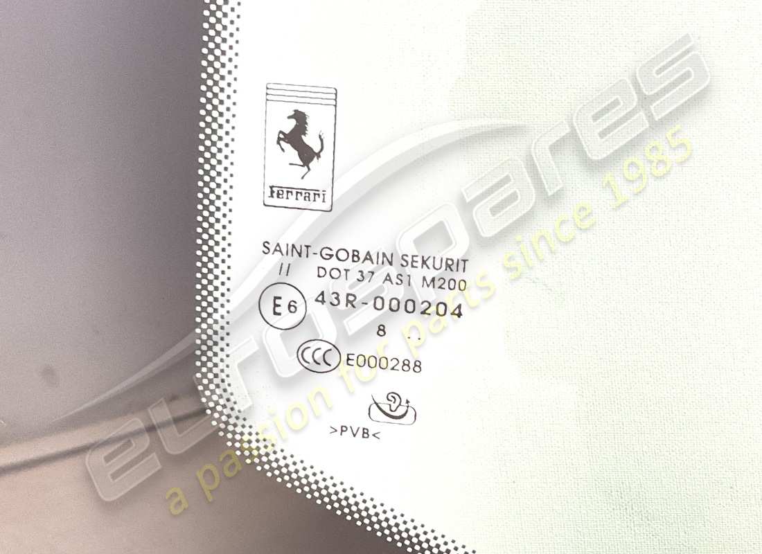 nouveau pare-brise ferrari. numéro de pièce 809205 (2)