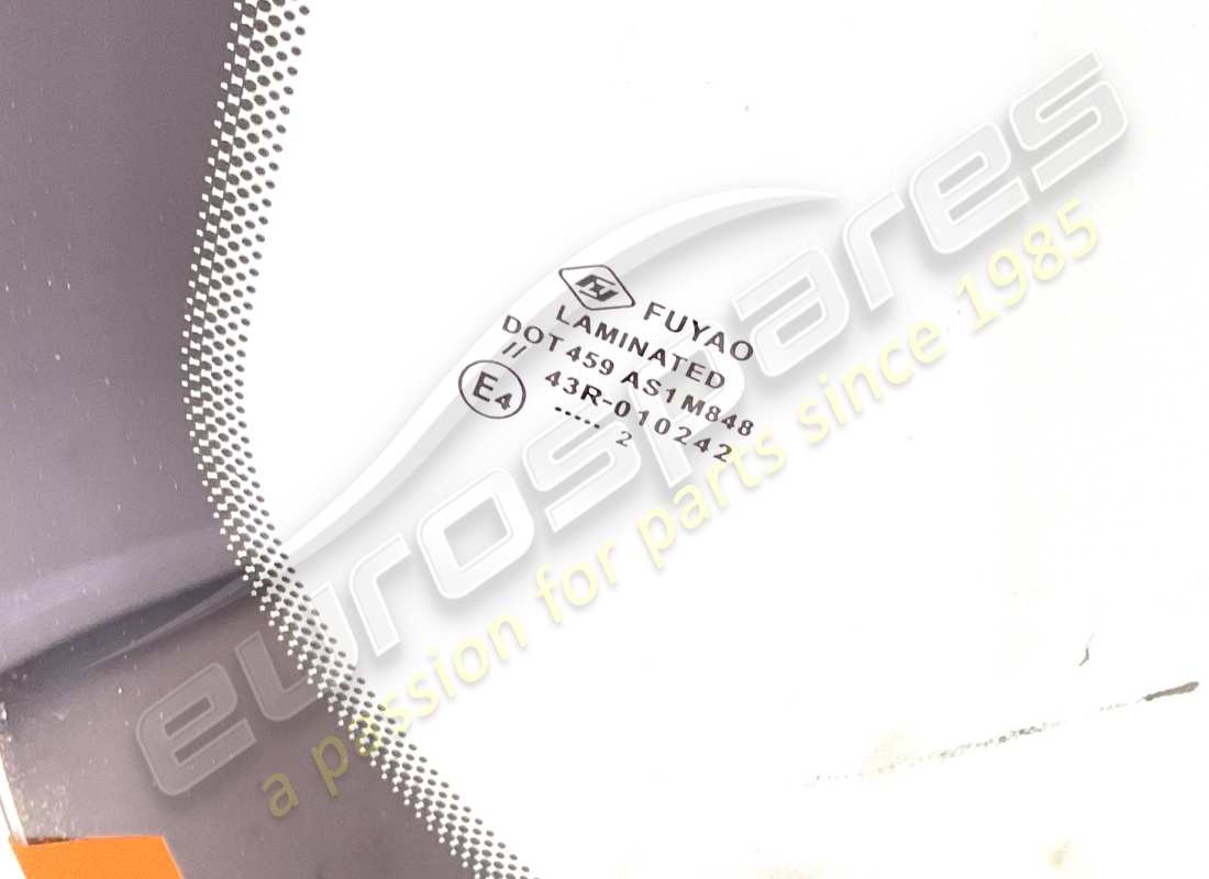 nouveau pare-brise eurospares 3200gt. numéro de pièce 387700300 (2)