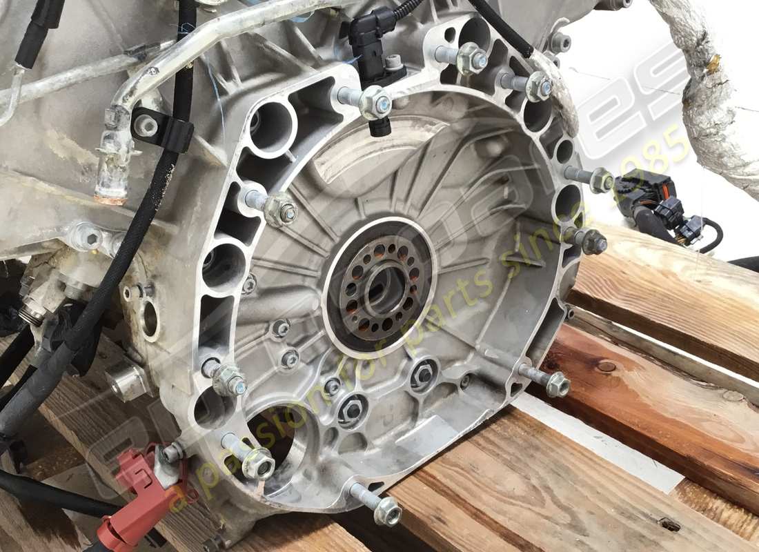 moteur ferrari 488 utilisé. numéro de pièce 985000235 (10)