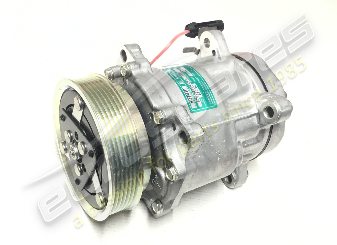NOUVEAU COMPRESSEUR COMPLET Maserati . NUMÉRO DE PIÈCE 578377501 (1)