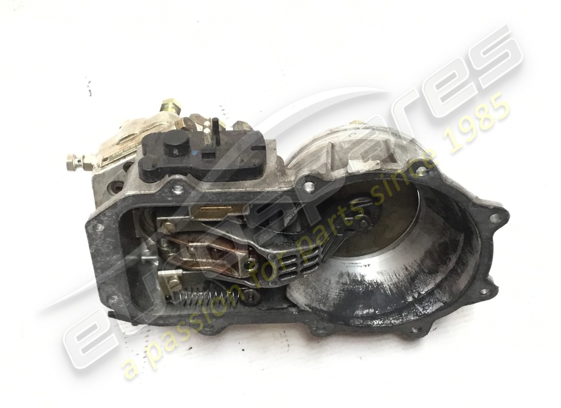 tete de distribution de carburant d'occasion ferrari. numéro de pièce 70000642 (3)