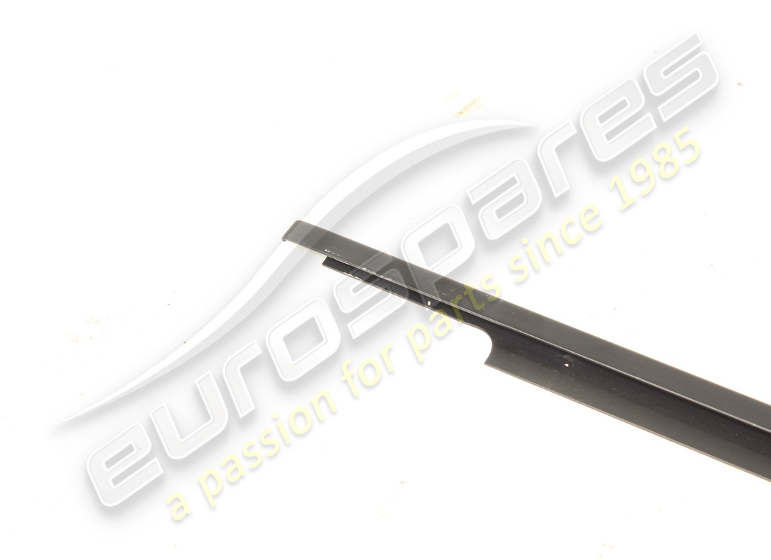 nouvelle moulure de cadre de fenêtre lamborghini. numéro de pièce 007021092 (2)
